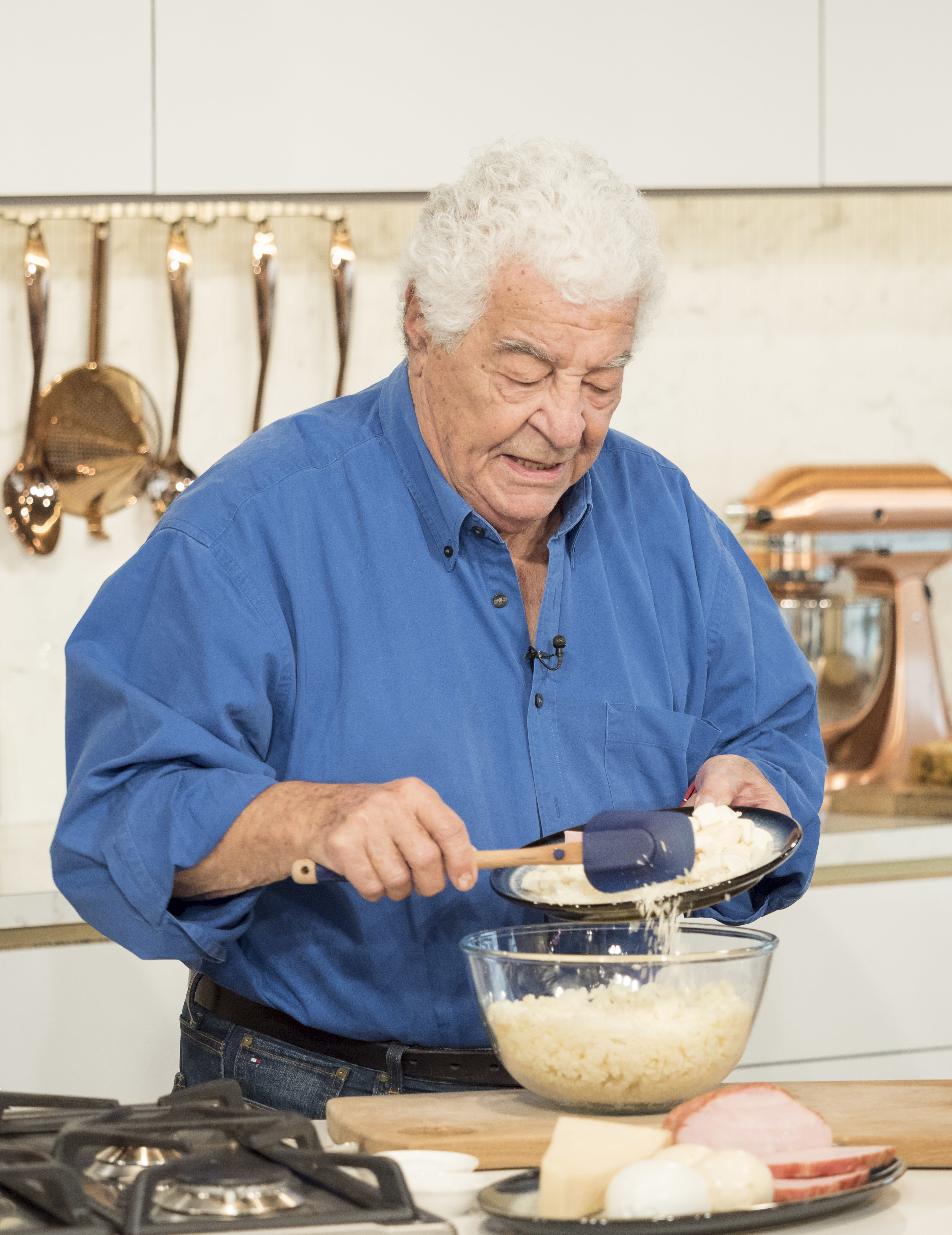 <strong>Antonio Carluccio appearing on This Morning last year&nbsp;</strong>
