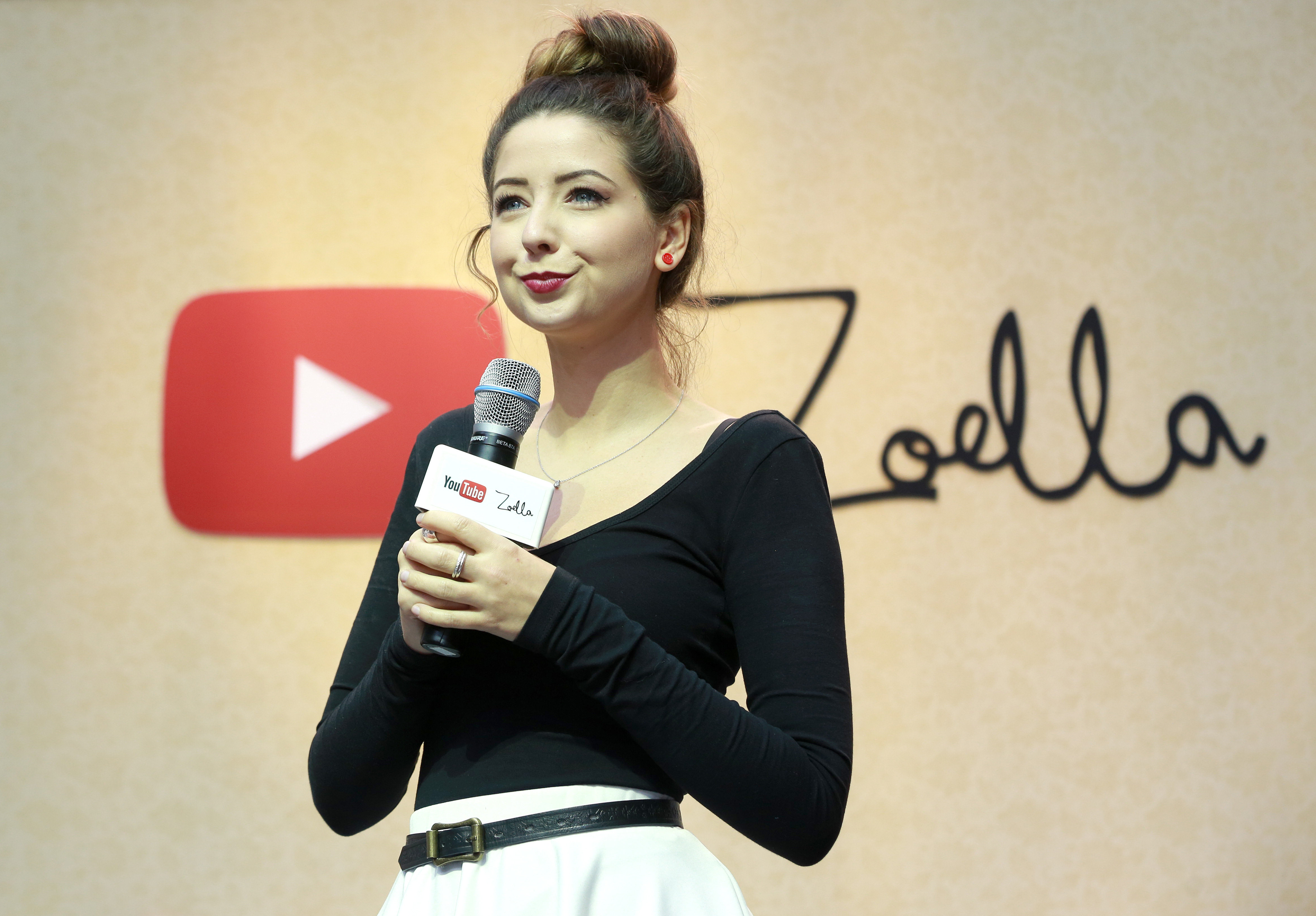<strong>Zoella has issued an apology</strong>