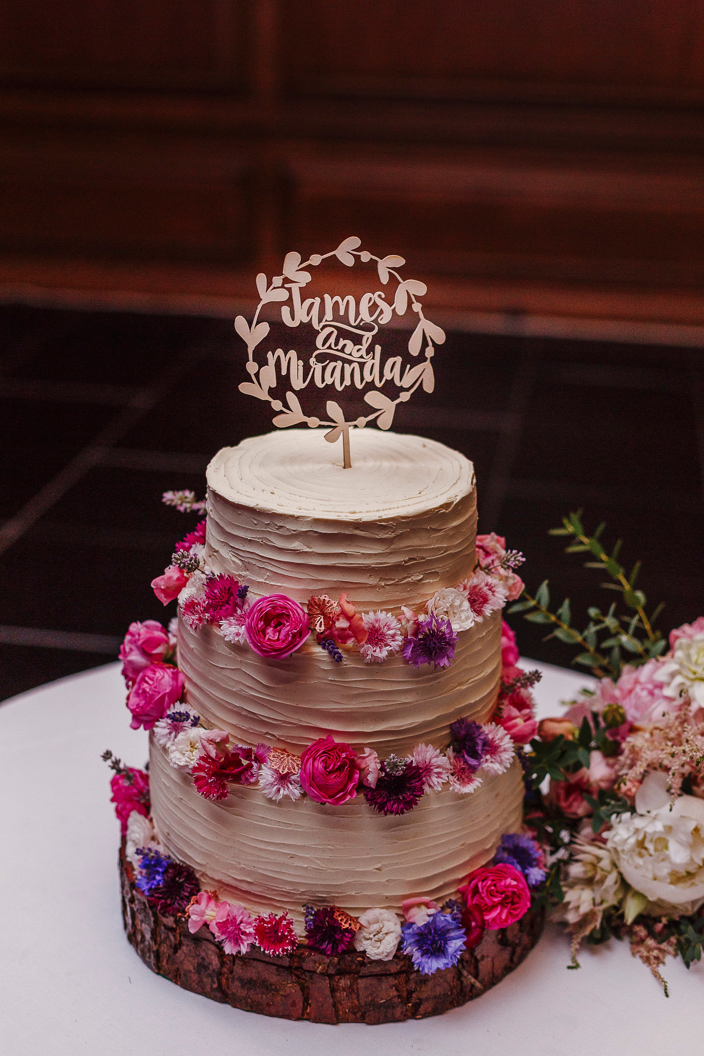 Organic Devon Meadow flowers bring a real English Garden touch to any wedding cake