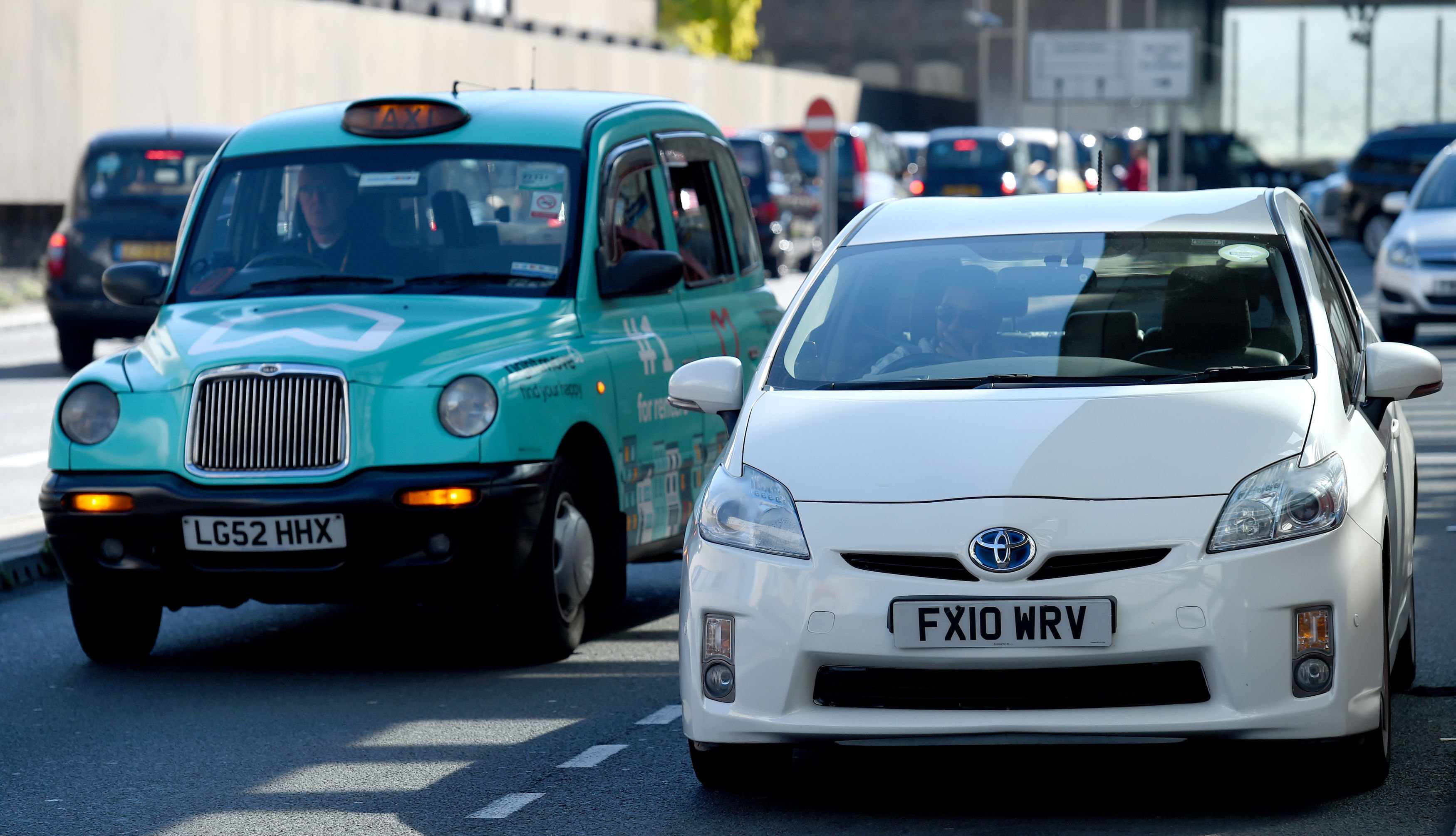 <strong>Uber faces a battle to retain its licence in London</strong>