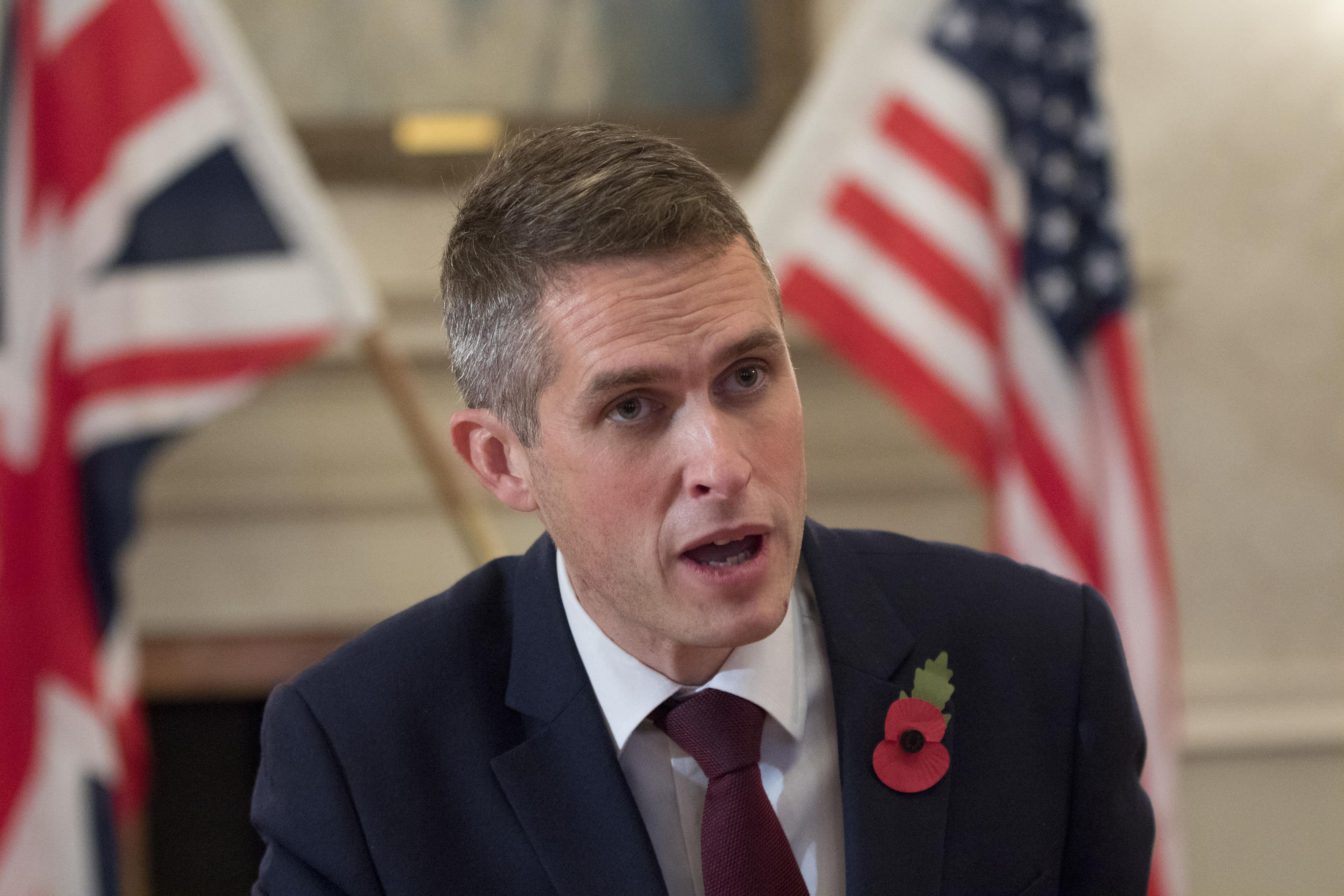<strong>New Defence Secretary Gavin Williamson has declared his view that British jihadis fighting for so-called Islamic State should be killed</strong>