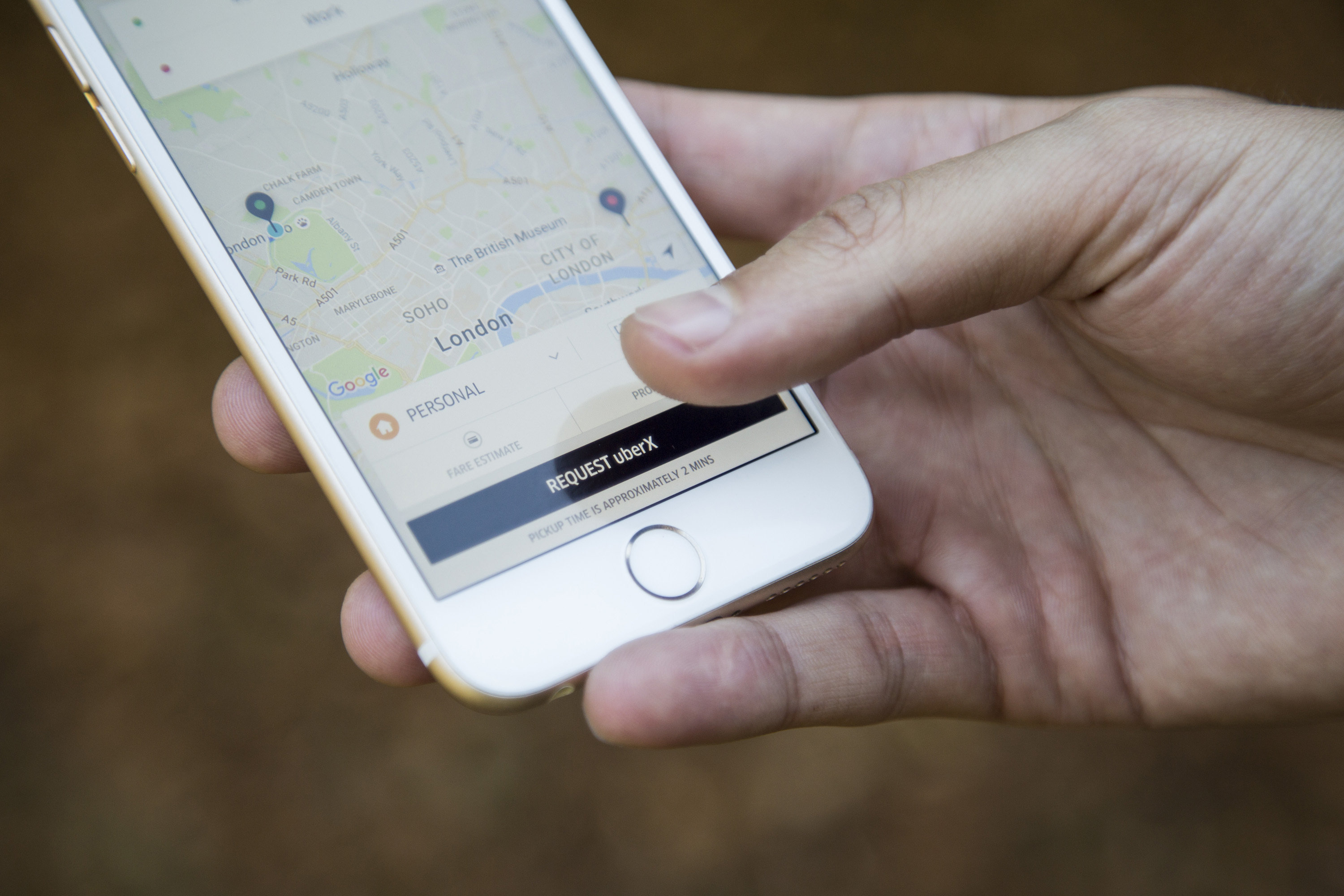 <strong>Uber has lots its licence to operate in Sheffield&nbsp;</strong>