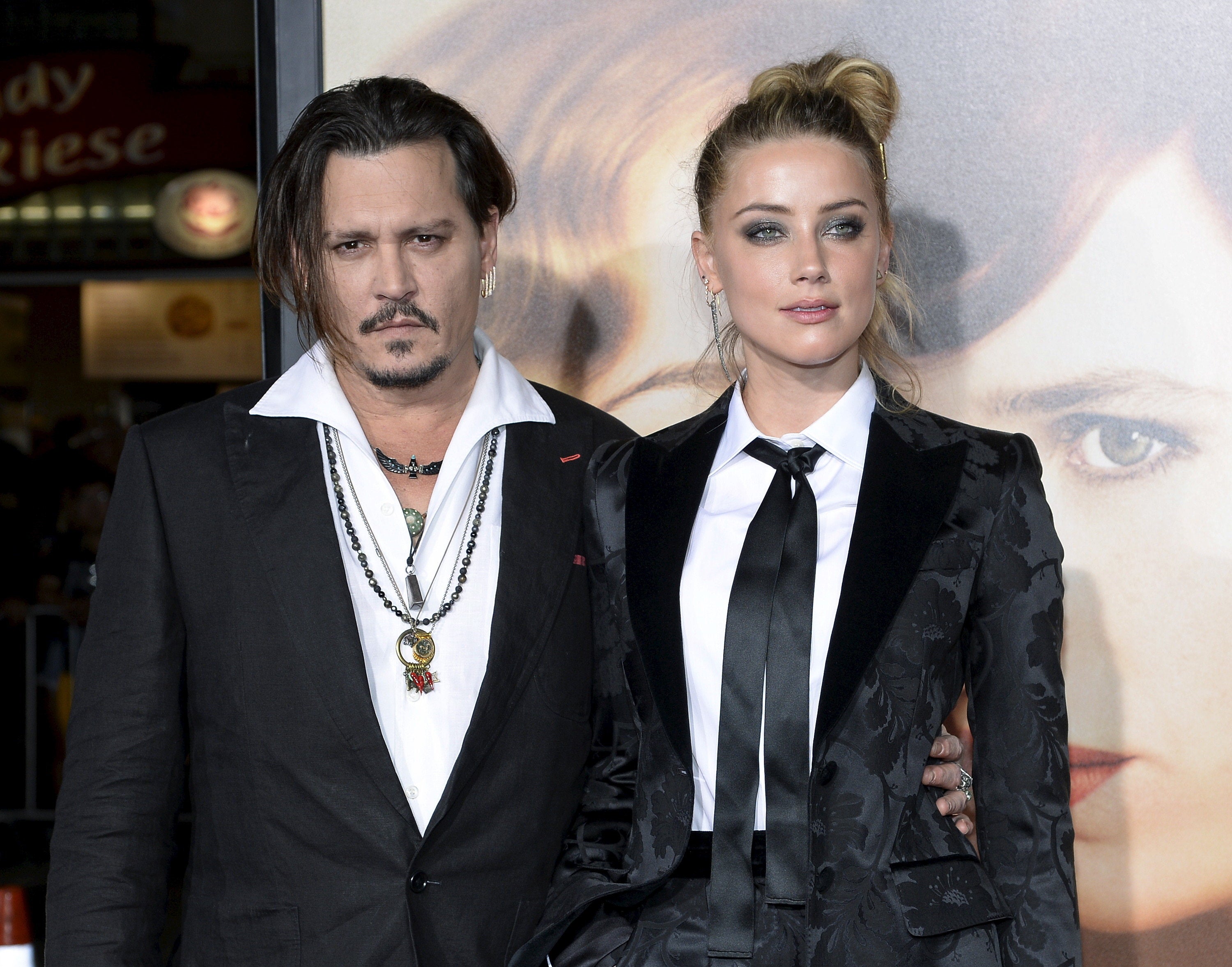 <strong>Johnny and Amber in November 2015 </strong>