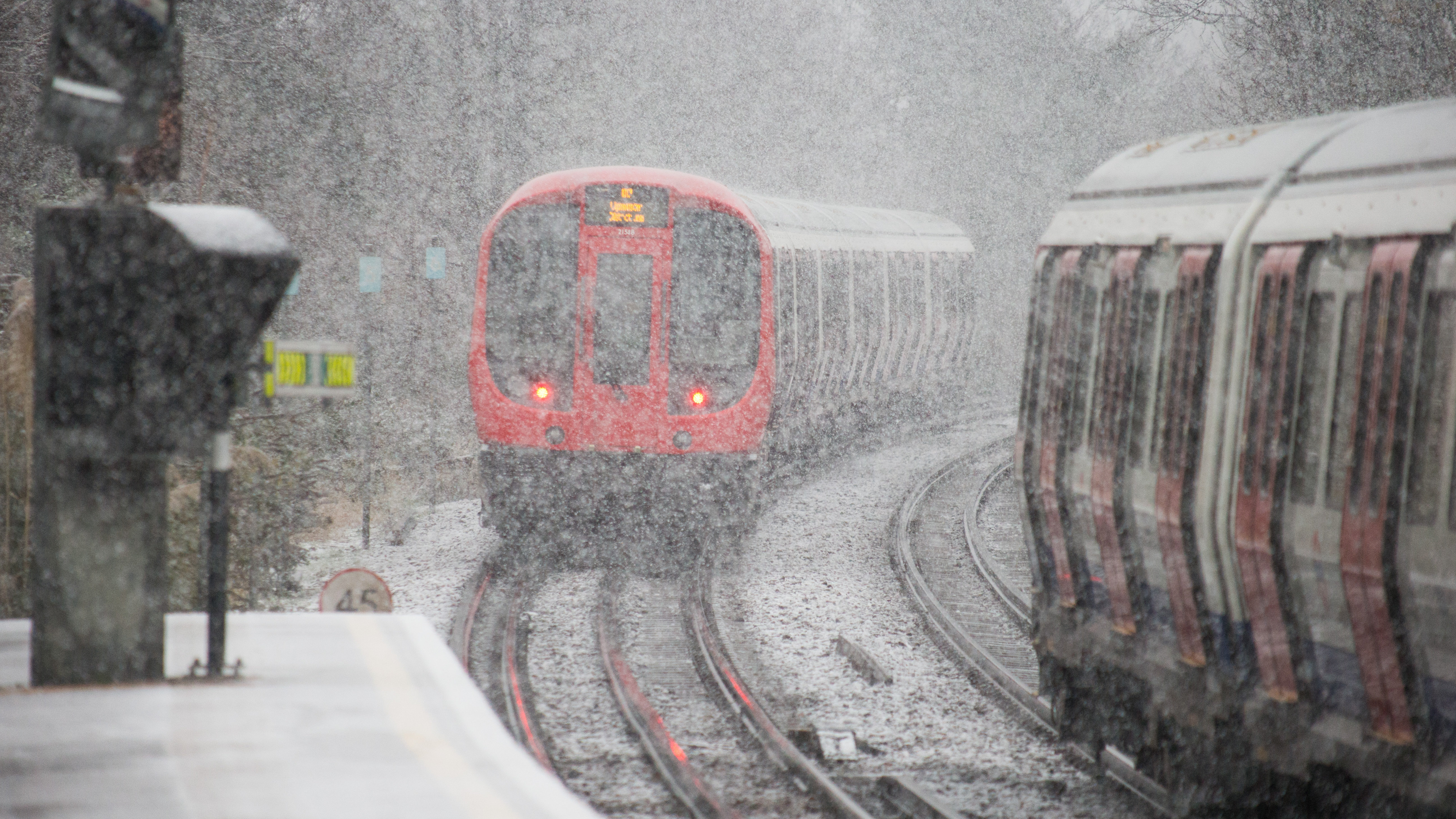 <strong>Large parts of Britain were blanketed by snow over the weekend&nbsp;</strong>