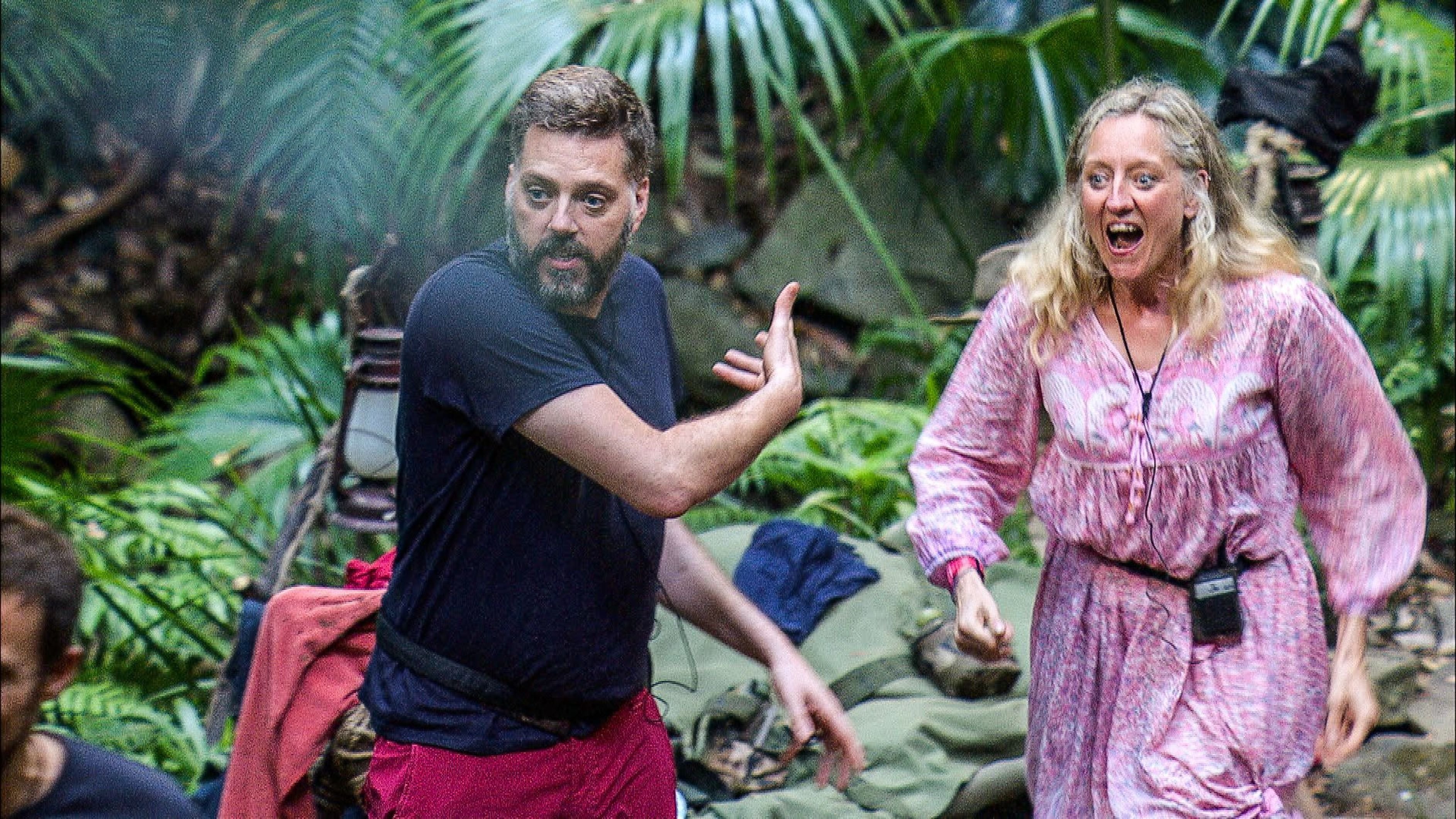<strong>Iain Lee and his sister Jo Angell</strong>