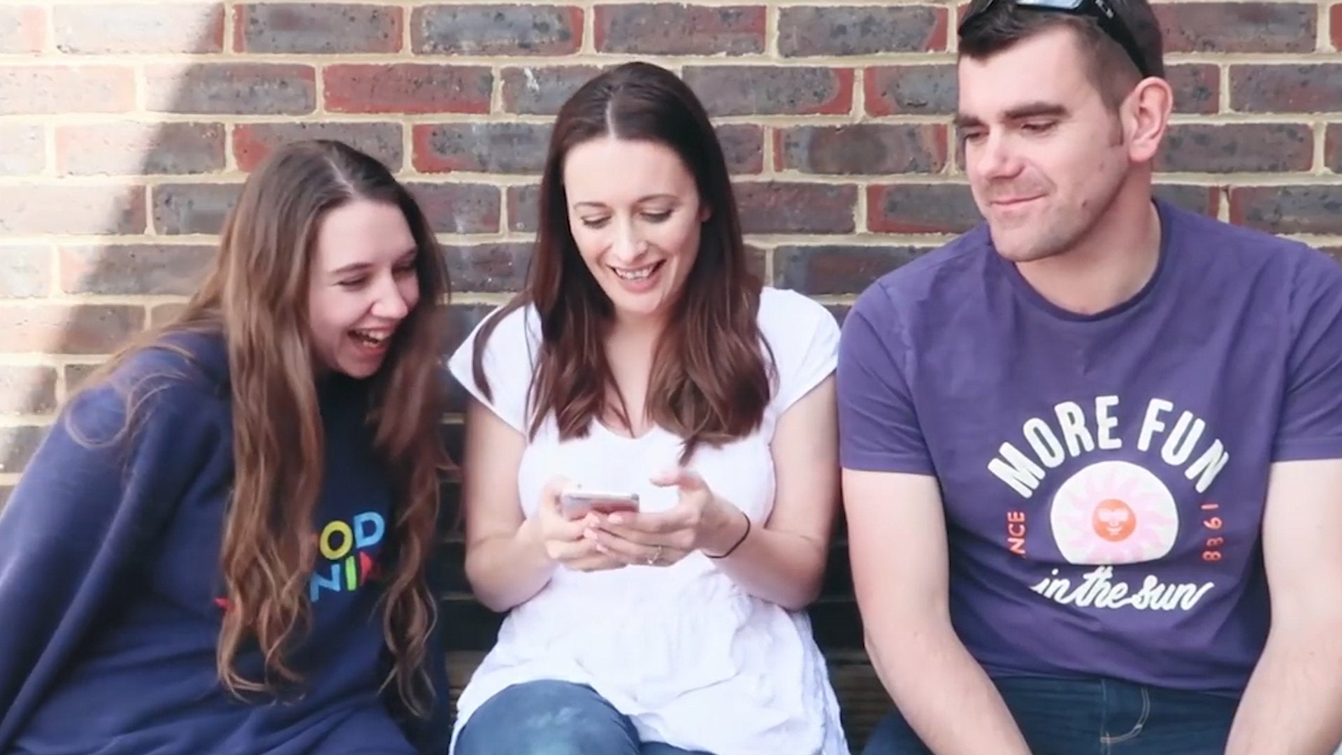 Jules and Steven Furness meet donor Amber Wilde (left).