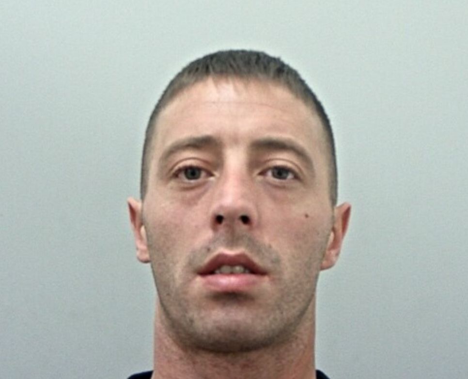 <strong>Officers wish to speak to Damian Raeburn in connection with Shaw's death&nbsp;</strong>