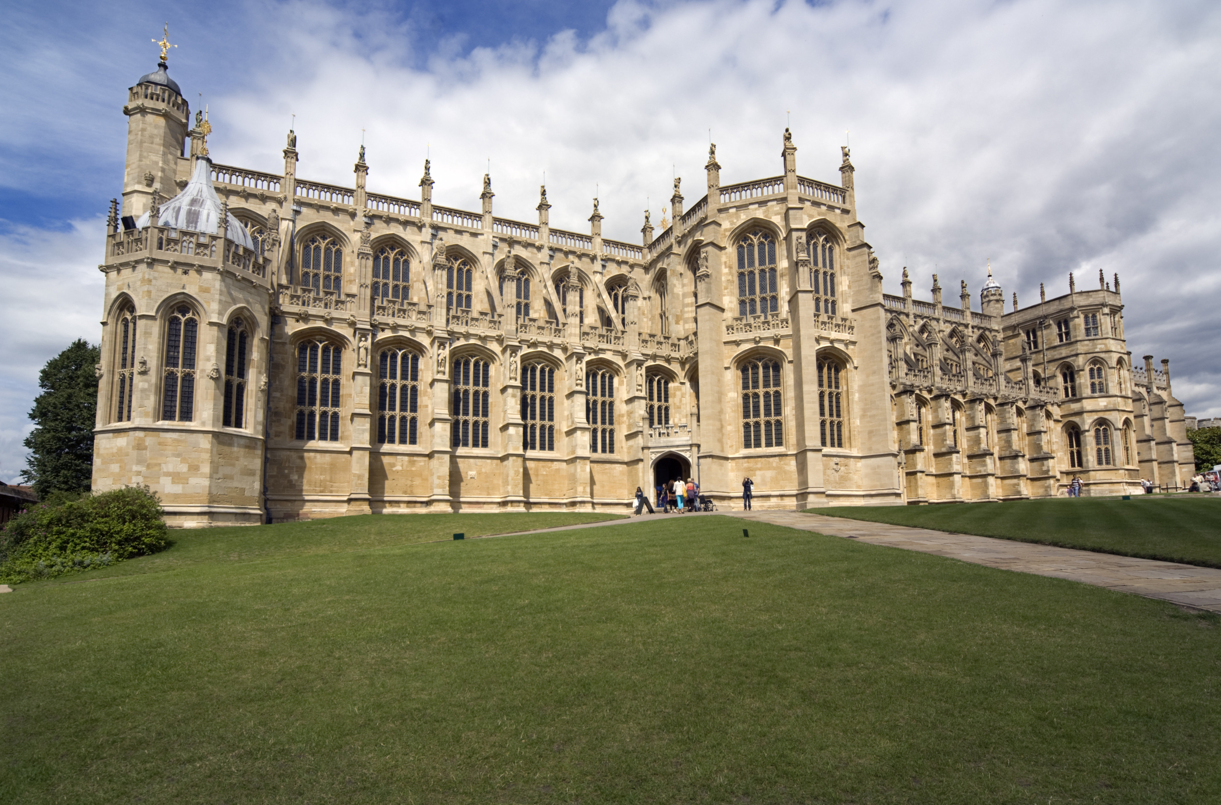 <strong>Prince Harry and Meghan Markle are due to get married in May&nbsp;at St George&rsquo;s Chapel, Windsor Castle.</strong>