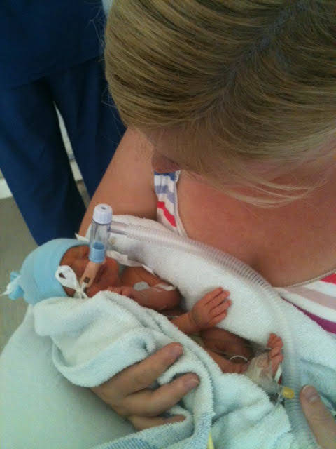 Catriona&nbsp;Ogilvy holding her son Sam for the first time at six days old.