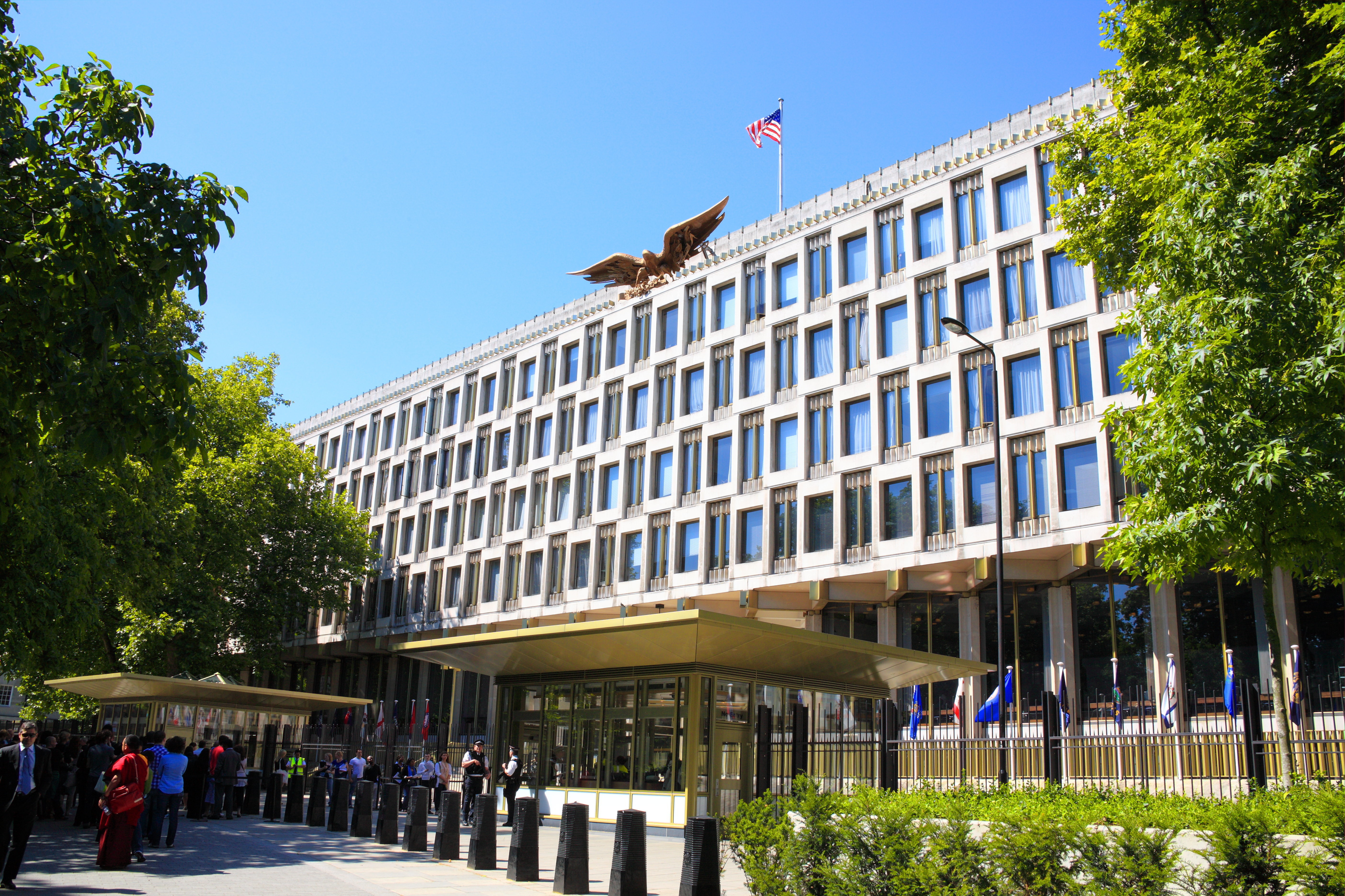 <strong>The US Embassy in Grosvenor Square&nbsp;</strong>