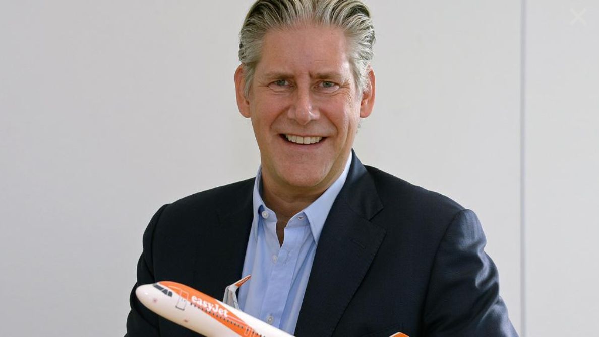 <strong>EasyJet&rsquo;s&nbsp;chief executive Johan Lundgren voluntarily took a &pound;34,000 pay cut to tackle gender pay gap.</strong>