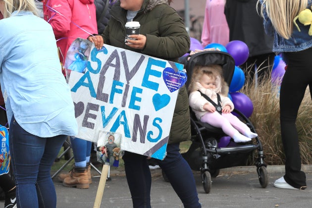 A High-Court judge has dismissed a 'last-ditch appeal' by Alfie Evans' parents