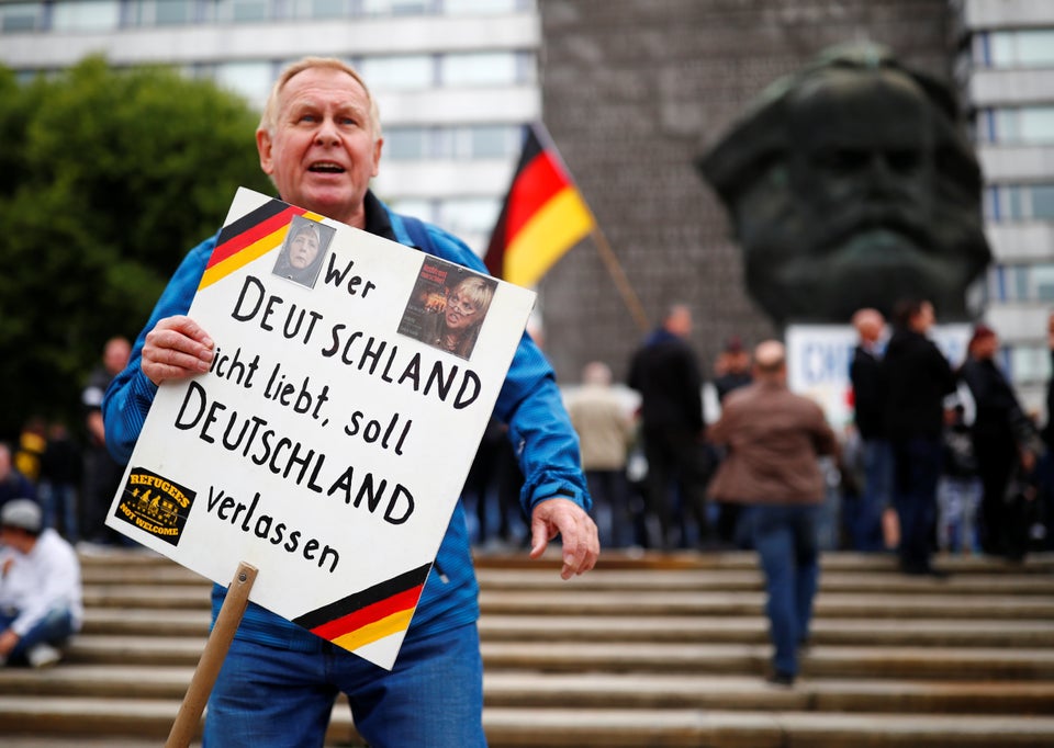 Ein Teilnehmer der rechtsextremen Pro-Chemnitz-Demonstration am 1. September in der sächsischen Großstadt.