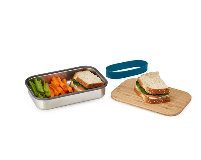 a lunch box,schoollunch a lunch box so classy, everyone at work will envy it