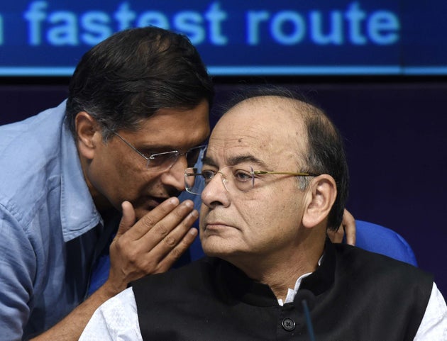 former CEA Dr. Arvind Subramanian in a file photo with ex-Finance Minister Arun Jaitley.