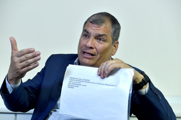 El expresidente de Ecuador, Rafael Correa, durante una entrevista con Reuters en Bruselas, el pasado abril.