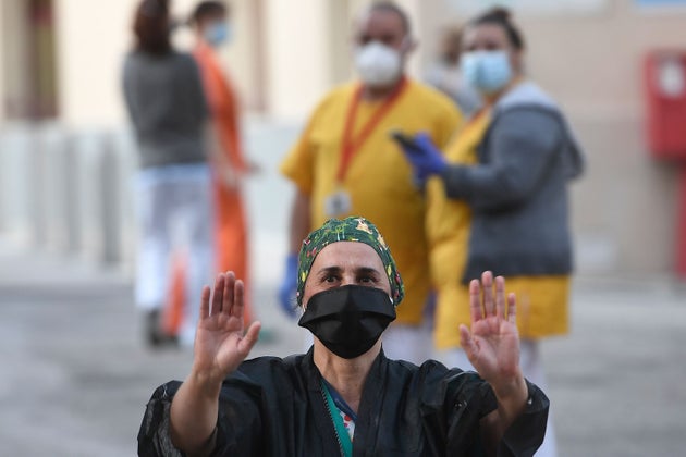 Una trabajadora sanitaria en Madrid.