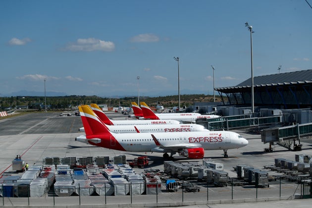 Aviones de Iberia en la T4 del aeropuerto Adolfo Suárez-Madrid Barajas el 17 de mayo de 2020 (Europa Press News/Europa Press via Getty Images).