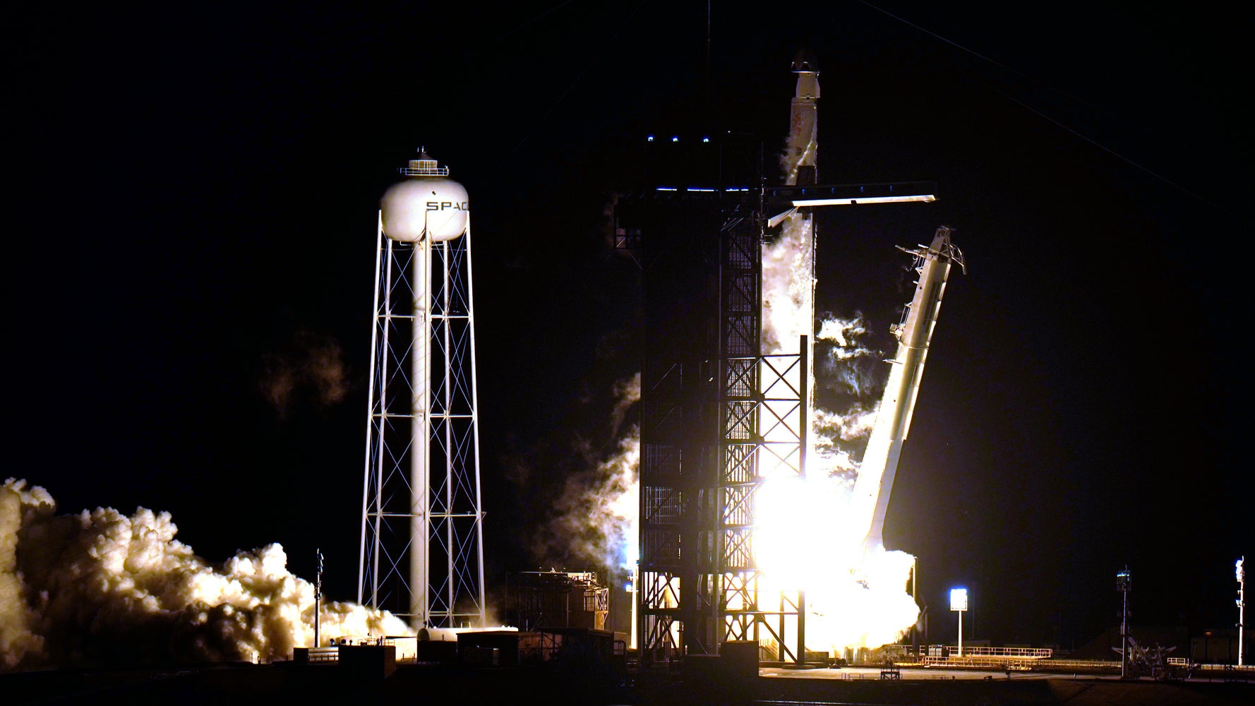 SpaceX Launches 4 Astronauts To The International Space Station - SpaceX Launches 4 Astronauts To The International Space Station