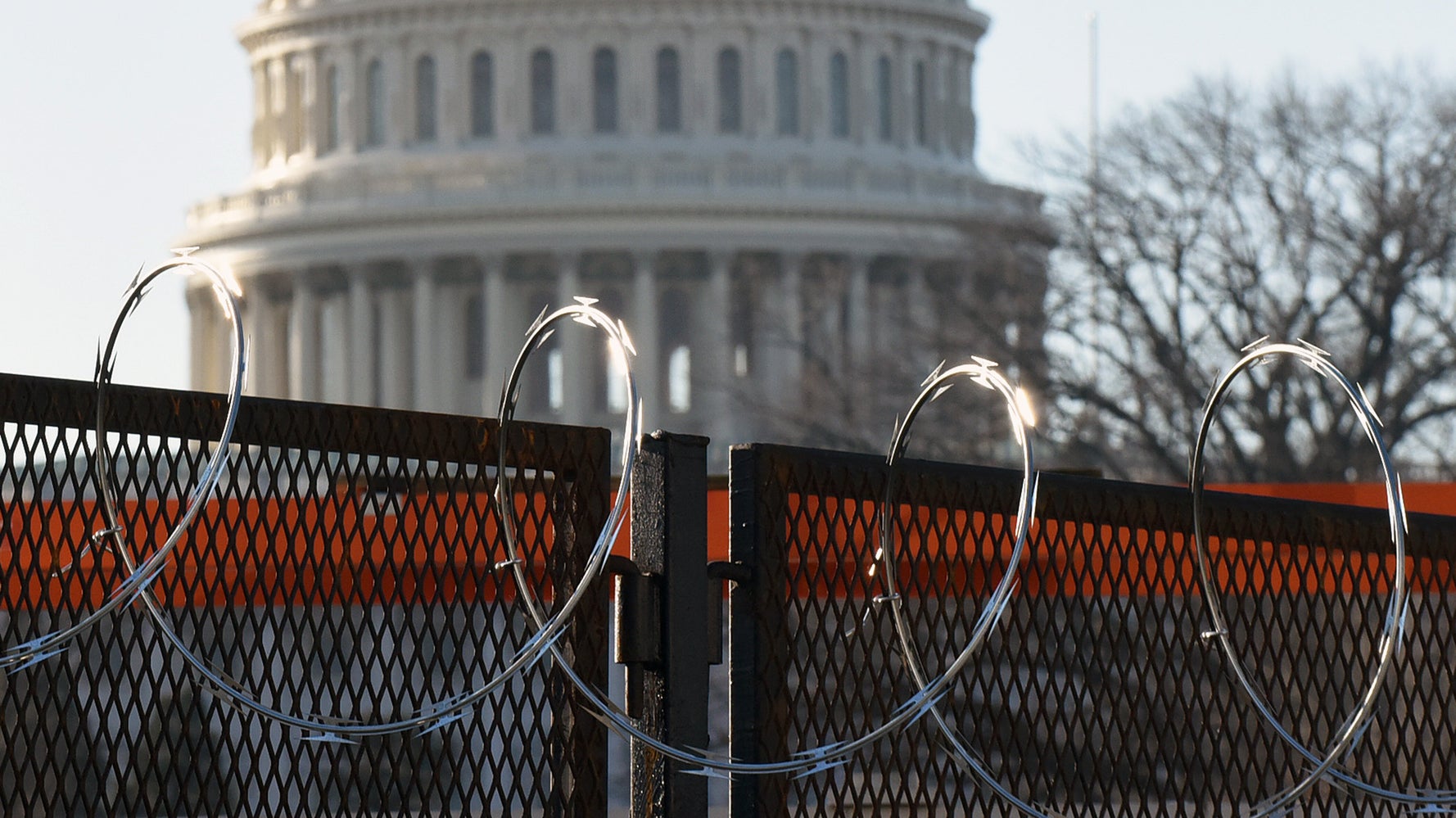 Lawmakers Face Threat Of Second Capitol Attack Ahead Of Impeachment, AP Reports - Lawmakers Face Threat Of Second Capitol Attack Ahead Of Impeachment, AP Reports