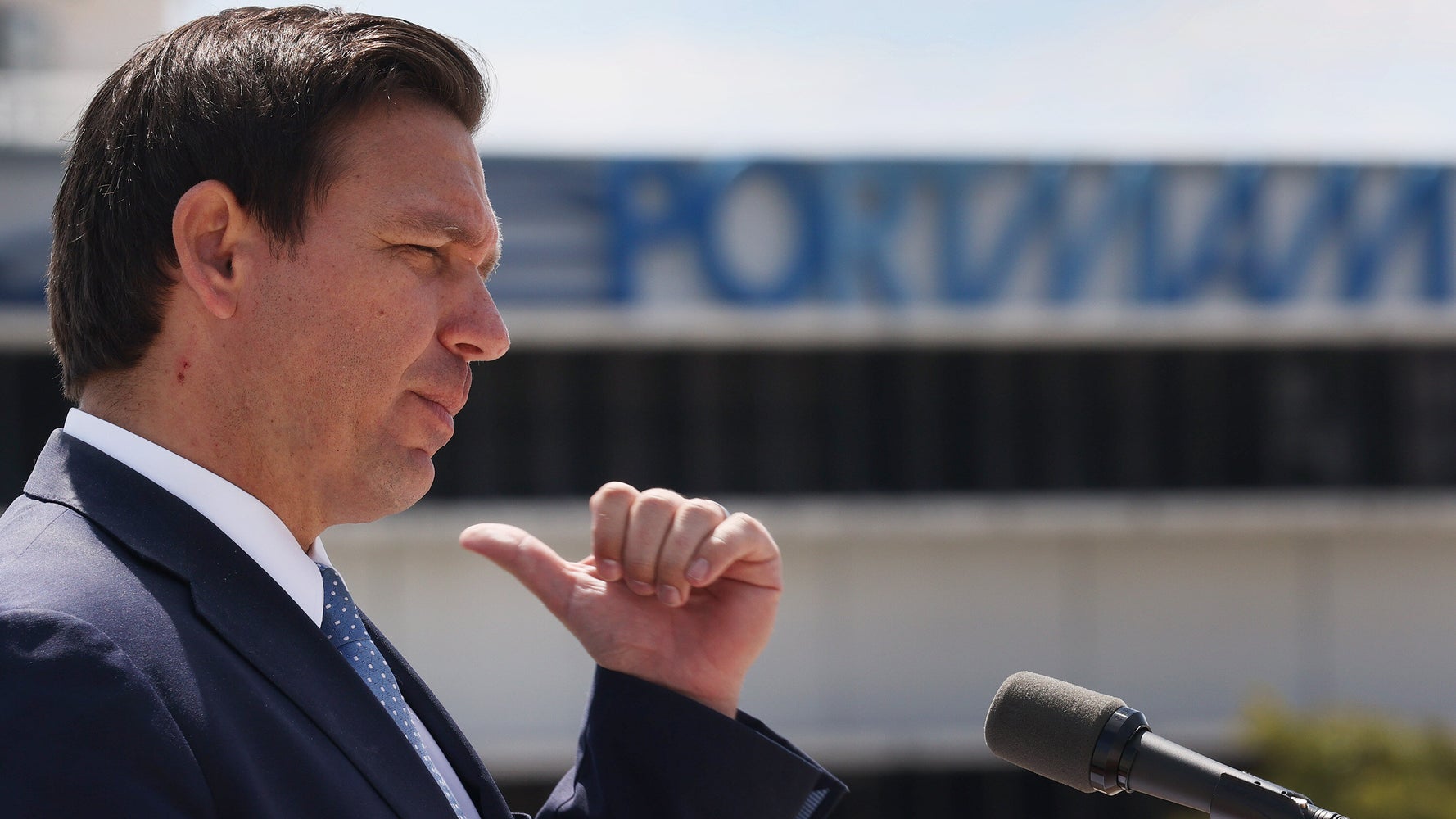 Florida Governor Signs Bill Restricting Voting Rights 1 Florida Governor Signs Bill Restricting Voting Rights
