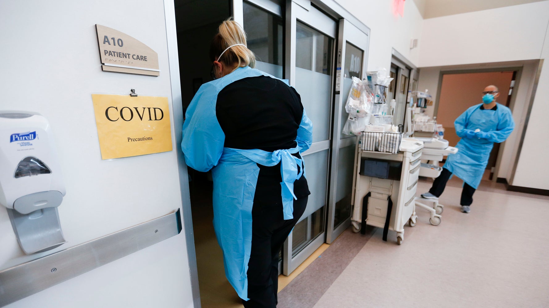 COVID-19 Cases In U.S. Triple Over 2 Weeks Amid Misinformation 1 COVID-19 Cases In U.S. Triple Over 2 Weeks Amid Misinformation