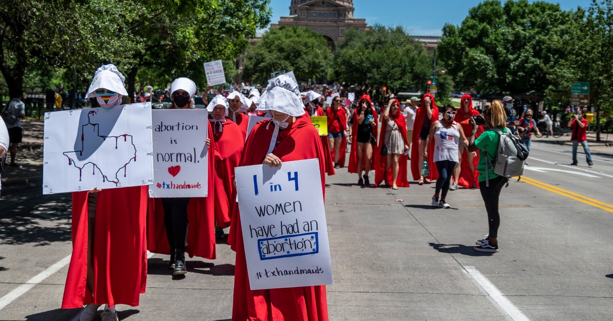Why The Internet Has Renewed Its Comparisons Between Texas And The Handmaid's Tale 1 Why The Internet Has Renewed Its Comparisons Between Texas And The Handmaid's Tale