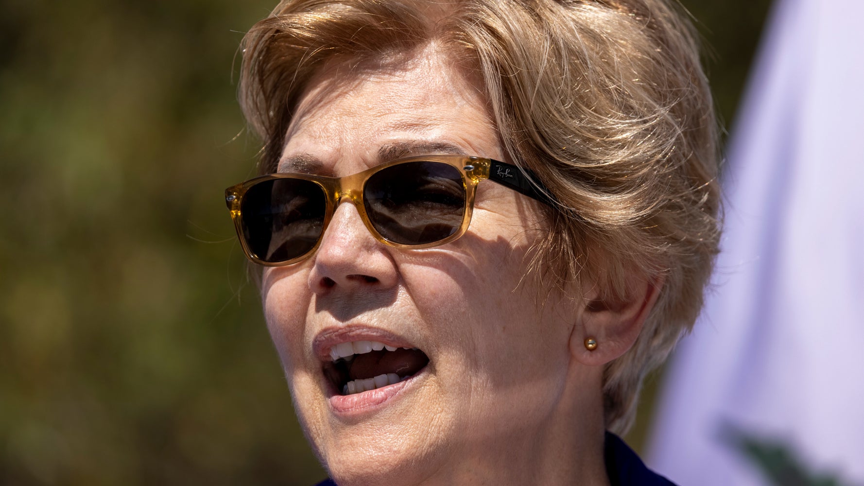 Elizabeth Warren To Amazon: Stop 'Peddling Misinformation About COVID-19' 1 Elizabeth Warren To Amazon: Stop 'Peddling Misinformation About COVID-19'