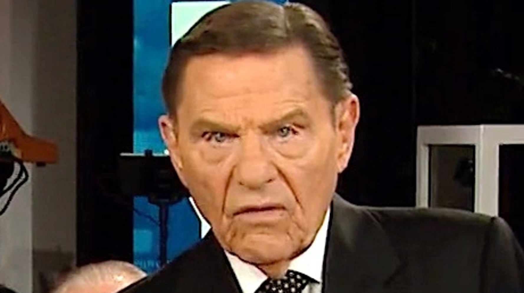 Right-Wing Preacher Cooks Up The Most Bonkers Plea Yet For A Private Jet 1 Right-Wing Preacher Cooks Up The Most Bonkers Plea Yet For A Private Jet