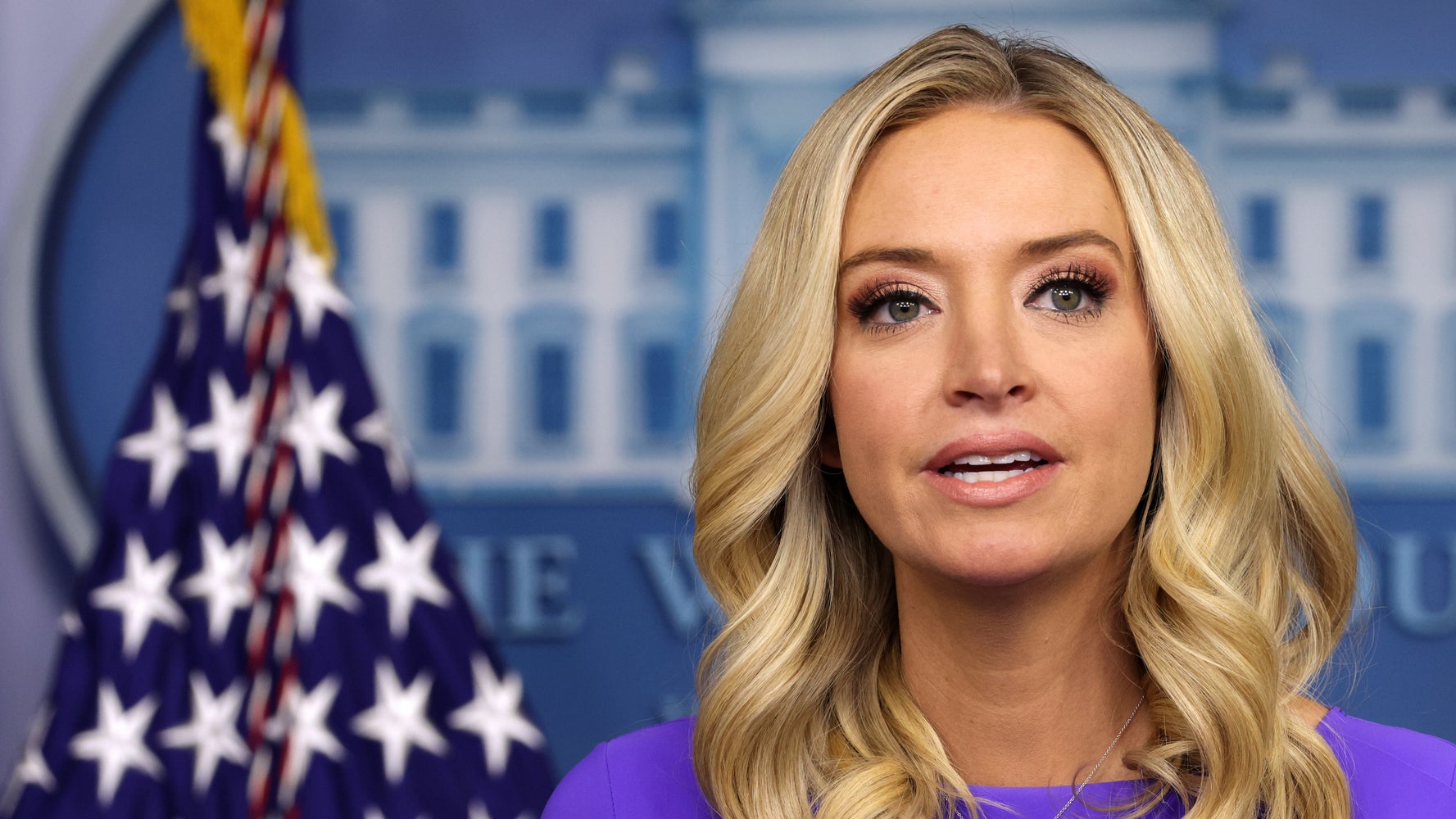 Kayleigh McEnany Deletes Tweet Accidentally Dissing Trump Instead Of Biden - Breaking News Kayleigh McEnany Deletes Tweet Accidentally Dissing Trump Instead Of Biden