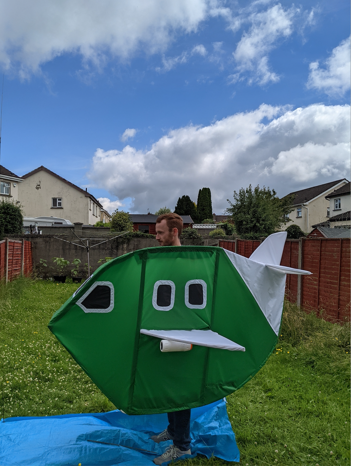 8 Fun, Record-Breaking Costumes To Look Out For At The London Marathon 2 Neil Murphy will be flying high this weekend.