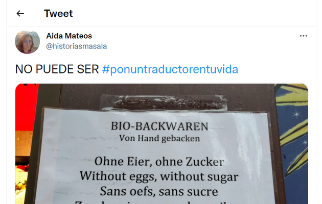 Tuit viral con la traducción de un cartel en diferentes idiomas.