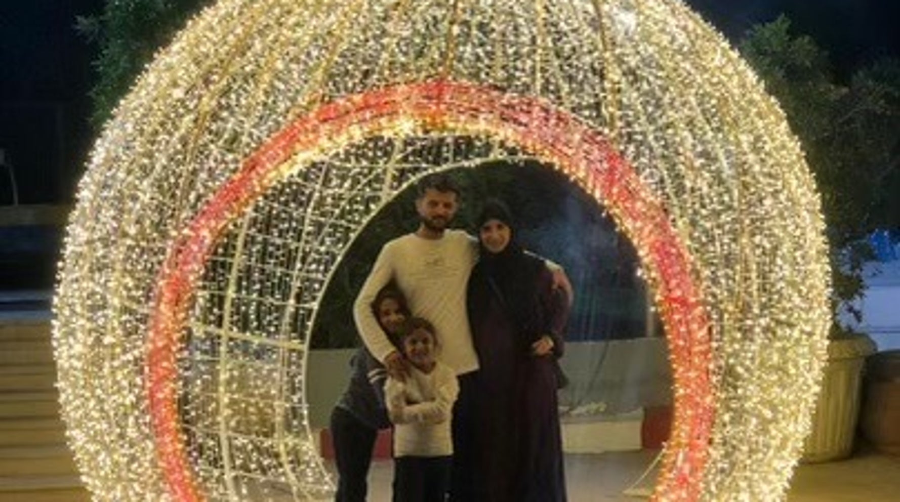 5 Years Later, Families Trump's Muslim Ban Separated Are Begging Biden For Help - Breaking News 5 Years Later, Families Trump's Muslim Ban Separated Are Begging Biden For Help