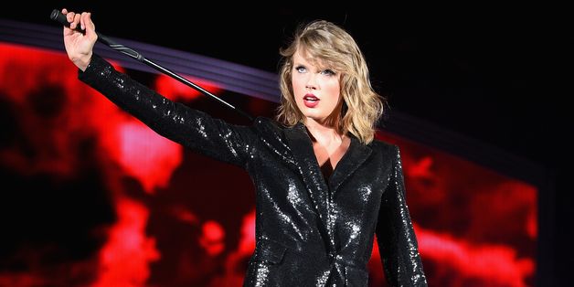 Taylor Swift Brings Out Her Best Special Guest Yet At DC Concert 