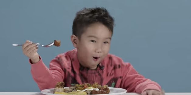What Happens When American Kids Try Dinners From All Over The World