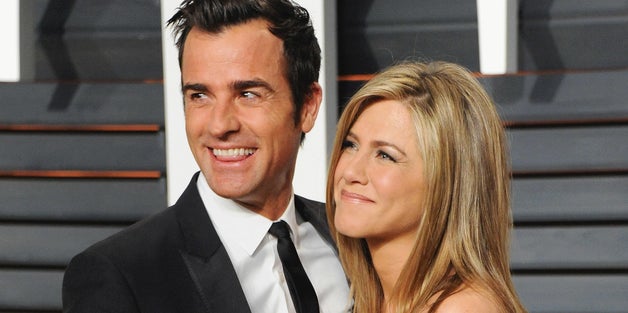 Happy Holidays From Jennifer Aniston's Selfie Pout