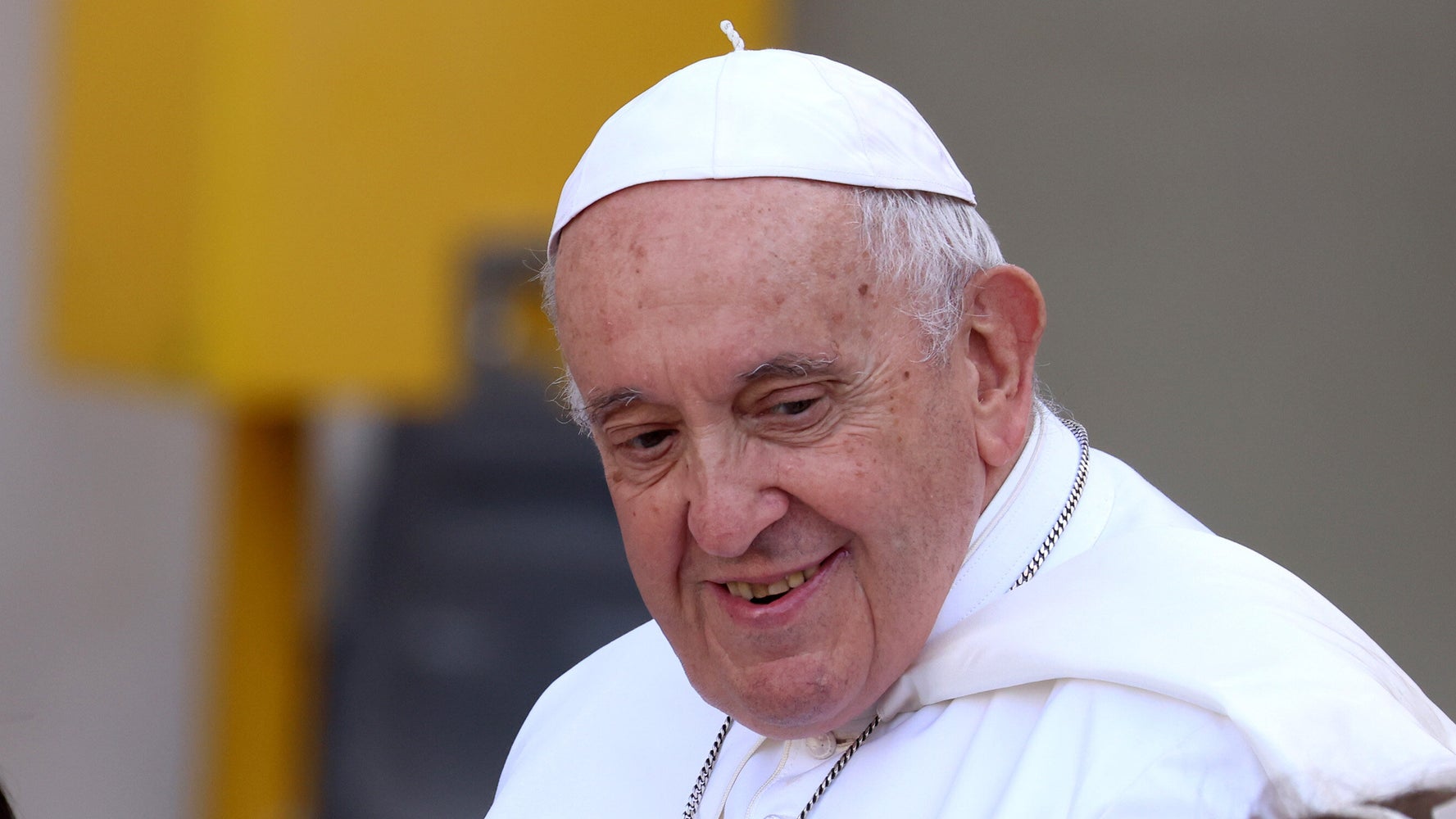 Vatican Says 'Pro Life' Activists Must Fight For Gun Control - Abortion Vatican Says 'Pro Life' Activists Must Fight For Gun Control