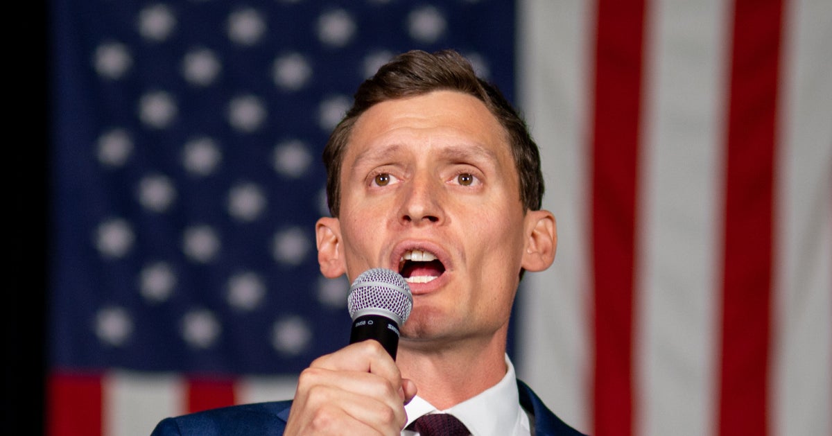 Trump-Endorsed Blake Masters Slyly Scrubs Election Fraud Lies From Website Trump-Endorsed Blake Masters Slyly Scrubs Election Fraud Lies From Website