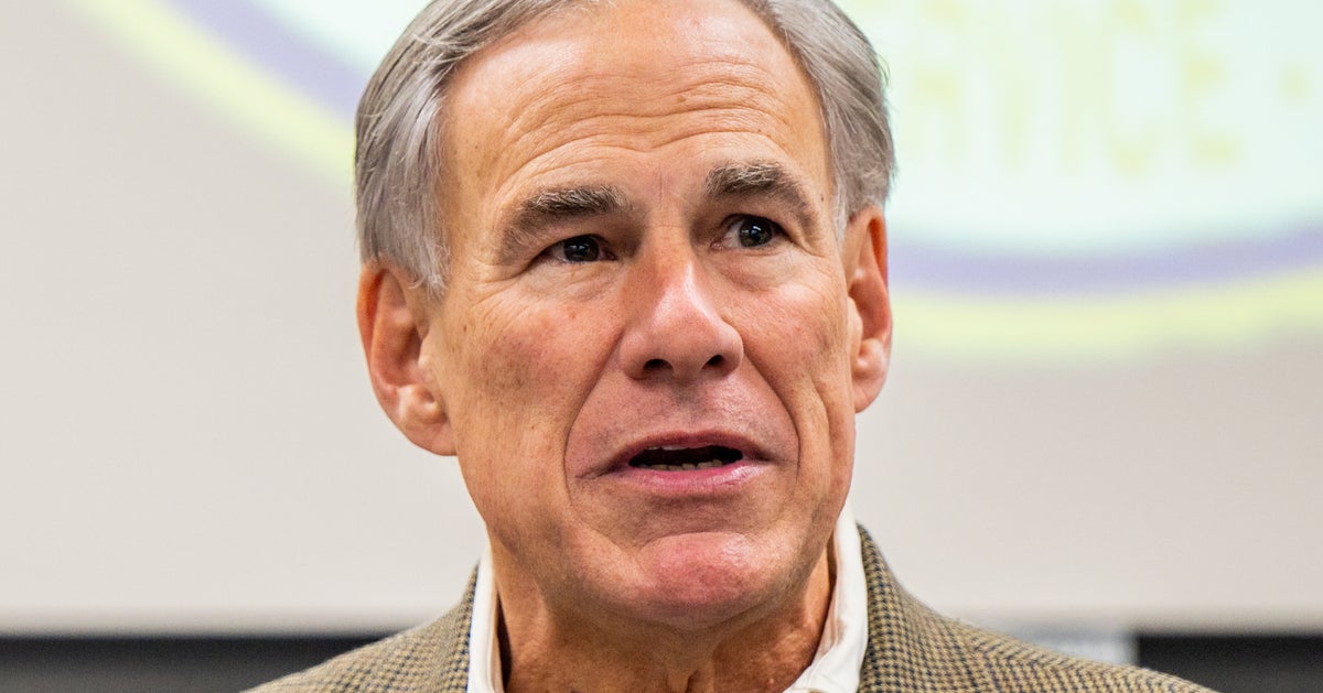 Gov. Greg Abbott’s Office Was Aware Of Ron DeSantis’ Migrant Stunt: Report Gov. Greg Abbott’s Office Was Aware Of Ron DeSantis’ Migrant Stunt: Report