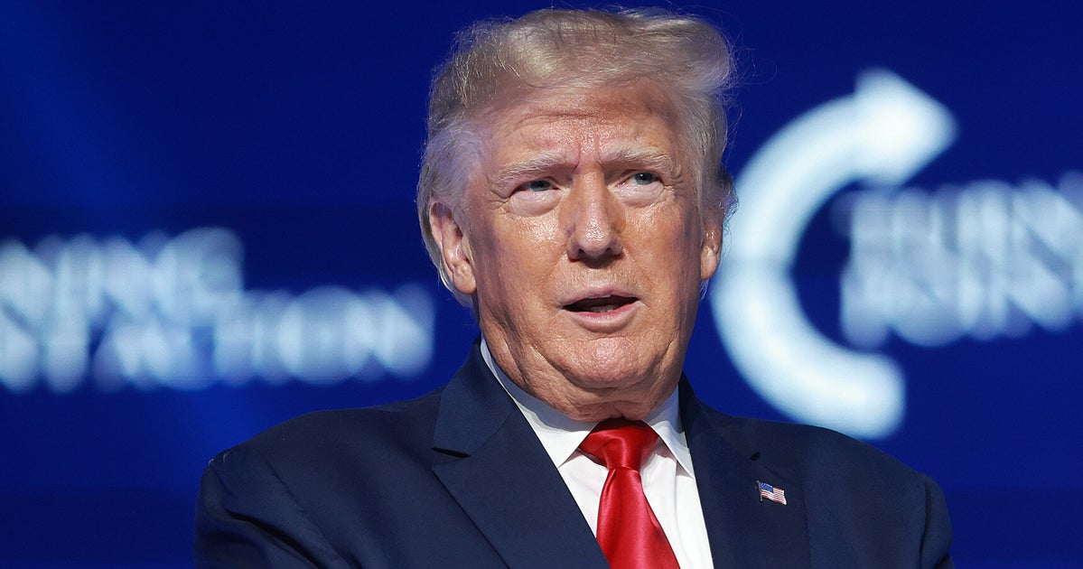 Trump Is Having A Big Florida Rally And Ron DeSantis Isn’t Invited Trump Is Having A Big Florida Rally And Ron DeSantis Isn’t Invited