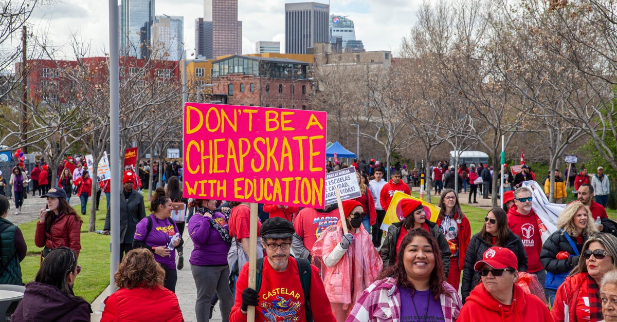 LA Schools, Union Reach Deal After Three Day Strike