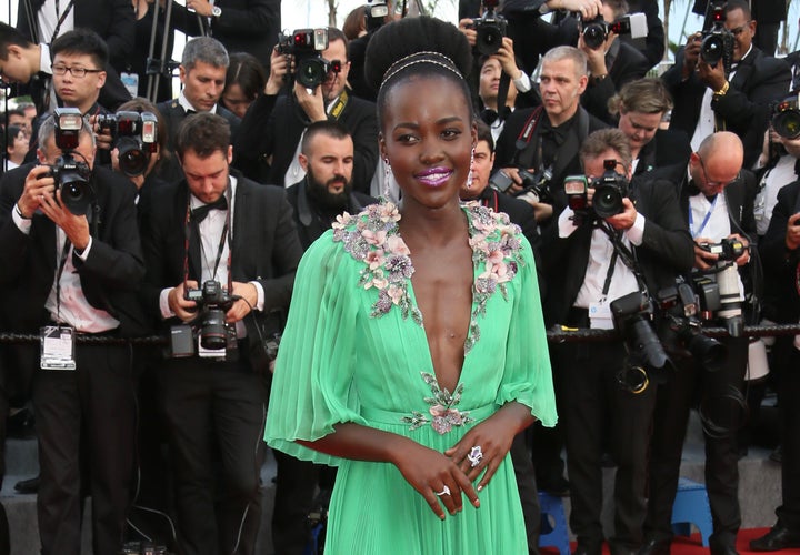 15 Questions For Women On The Red Carpet That Are Better Than 'What Are