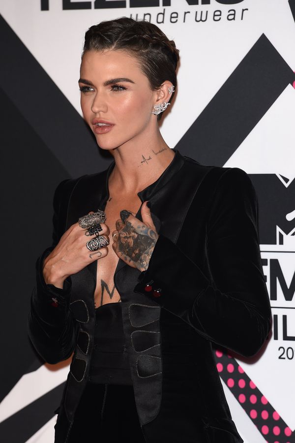 Ruby Rose Nailed 6 Outfits In A Single Night At The Mtv Emas Huffpost