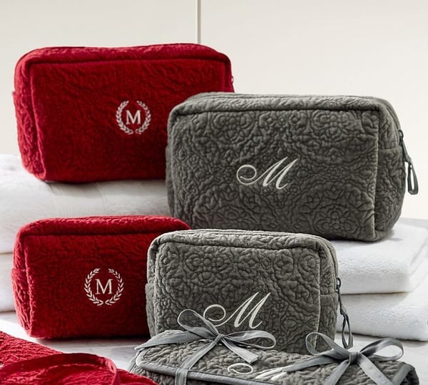 24 Thoughtful Personalized Gifts Anyone Would Love