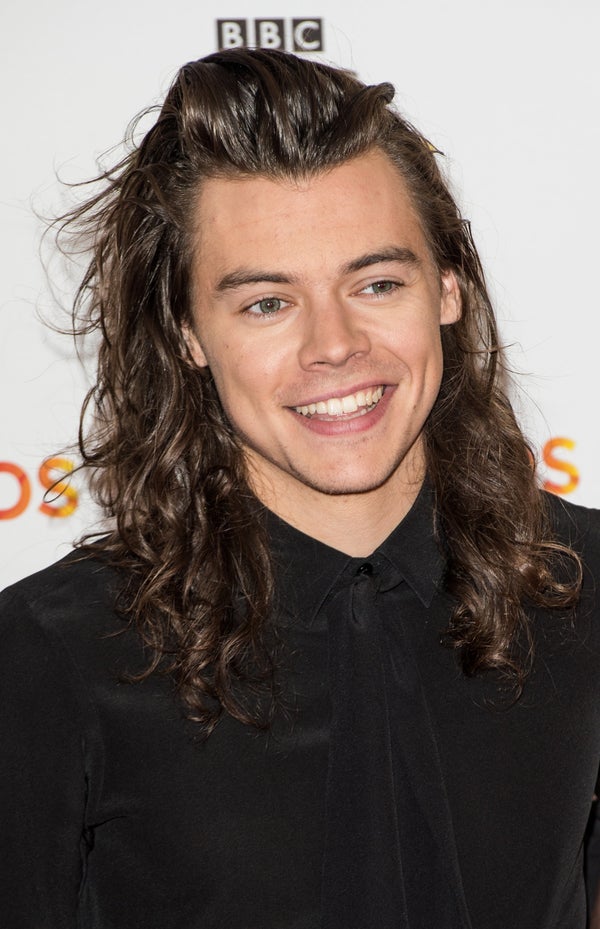 10 Much-Needed Reminders That Harry Styles Did Not Cut His Hair | HuffPost 10 Much-Needed Reminders That Harry Styles Did Not Cut... 
