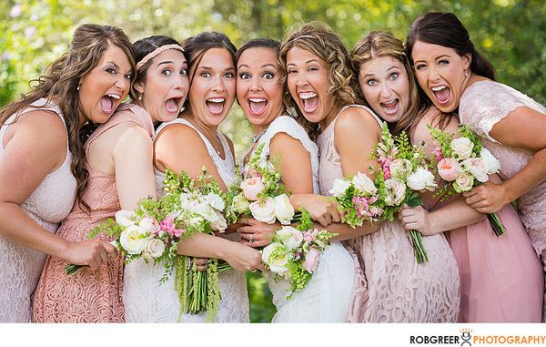 17 Super Fun Photo Ideas For Bridesmaids With A Silly Side Huffpost 7140