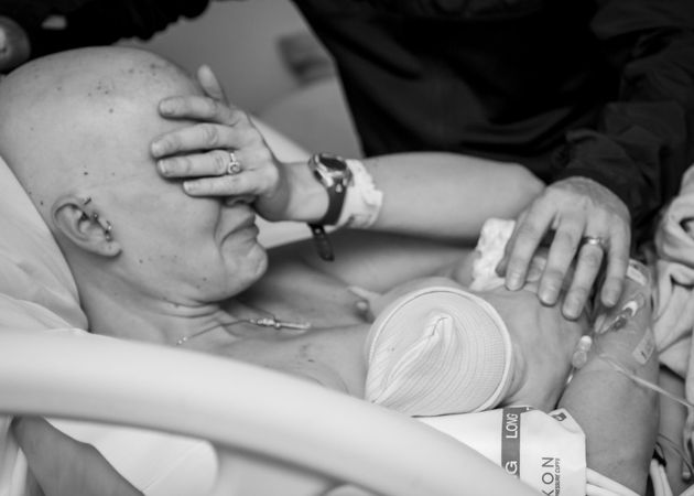 <span class='image-component__caption' itemprop="caption">Sarah Whitney desperately wanted to breastfeed her baby, but a battle with cancer meant she could only do so for the first two weeks of his life. </span>