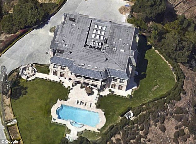 <span class='image-component__caption' itemprop="caption">A photo of the compound via Google.</span>