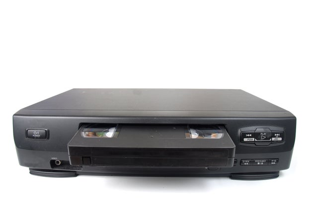 Japanese company to manufacture the last VCR ever this month Japanese company to manufacture the last VCR ever this month
