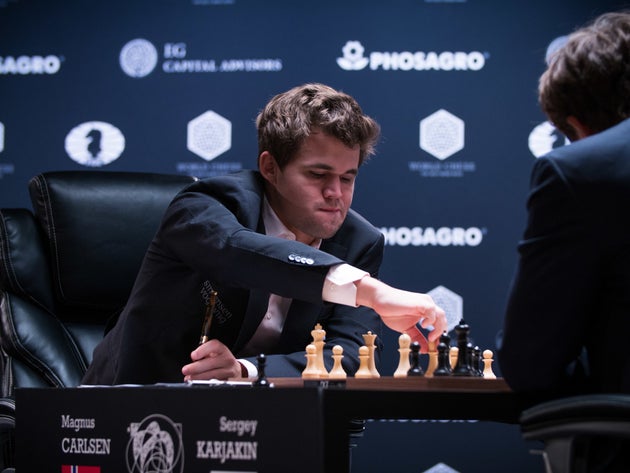 Thе Wоrld Chess Champiоn Just Tооk A Massive Gamble img